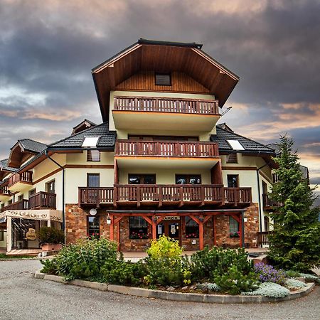 Apartman Tulanie 62 Kamzik Donovaly 2 Izbovy Mezonet Deluxe Parkovanie V Podzemnej Garazi Zdarma Экстерьер фото
